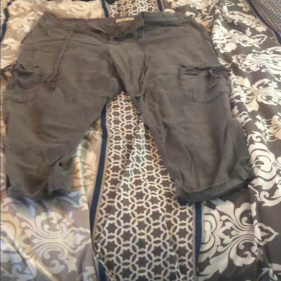 Capris - Picture 1 of 1